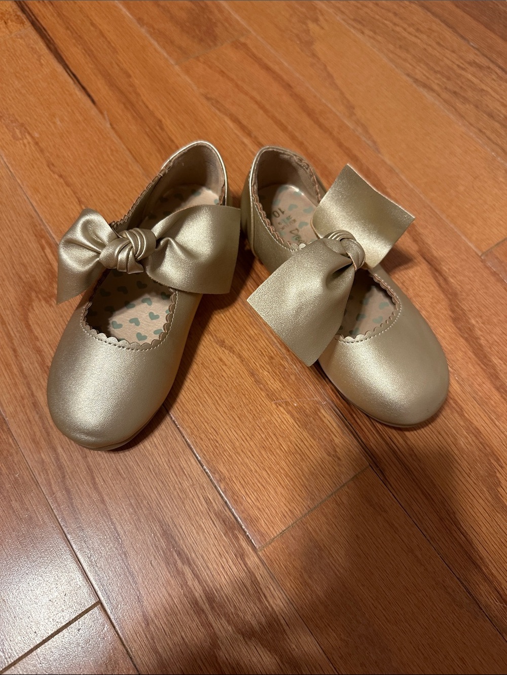 Girls Metallic Gold Bow Mary Jane Flats